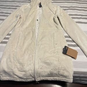 NEW The North Face jacket